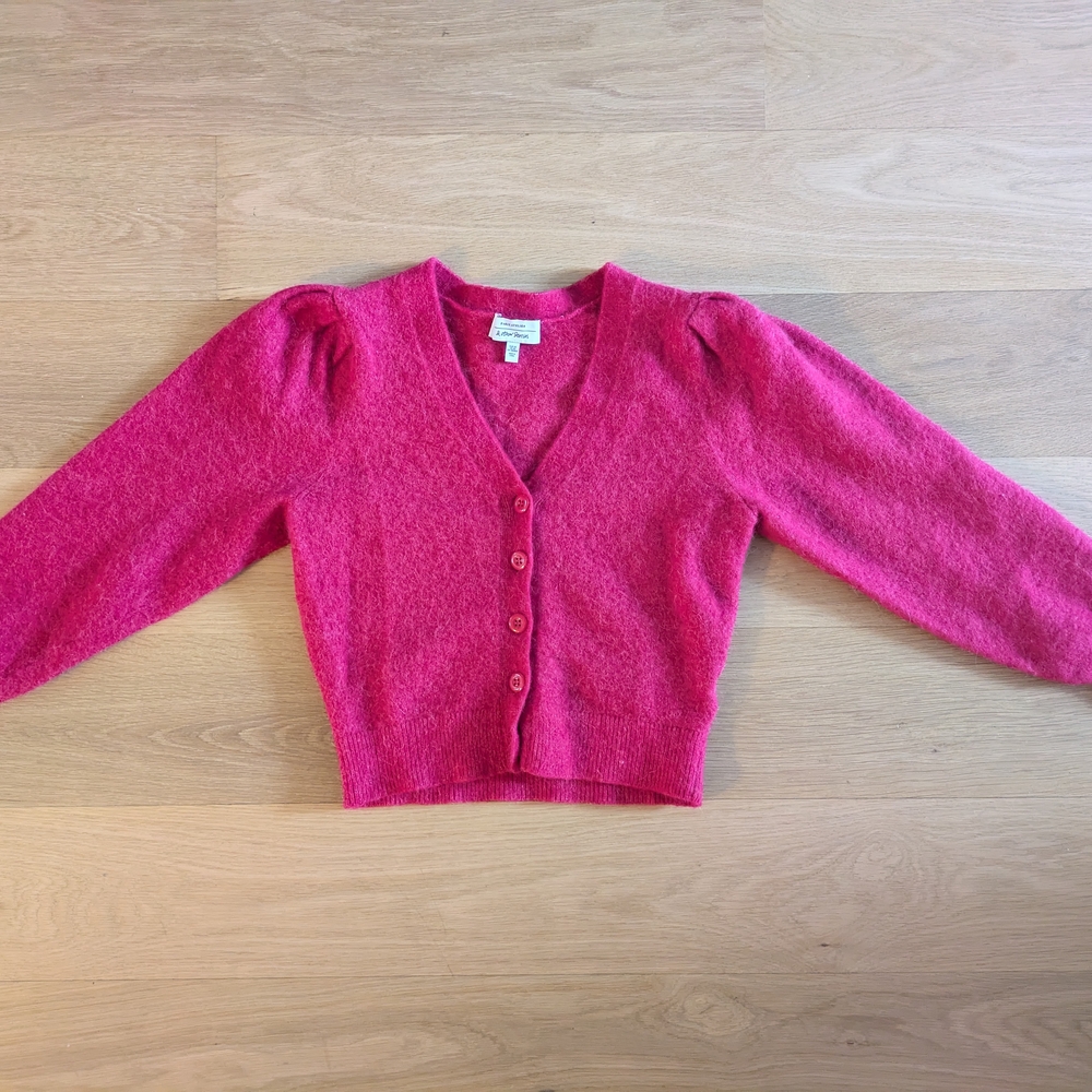 Women's Pink V-Neck Sweater